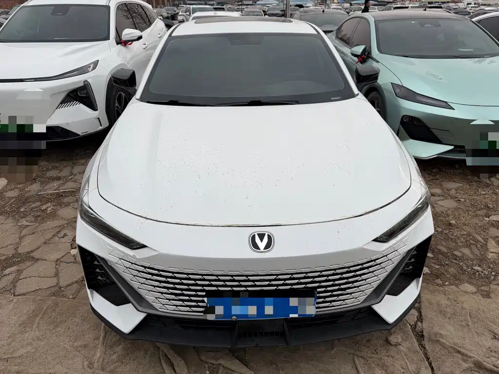 Changan UNI-V 2023
