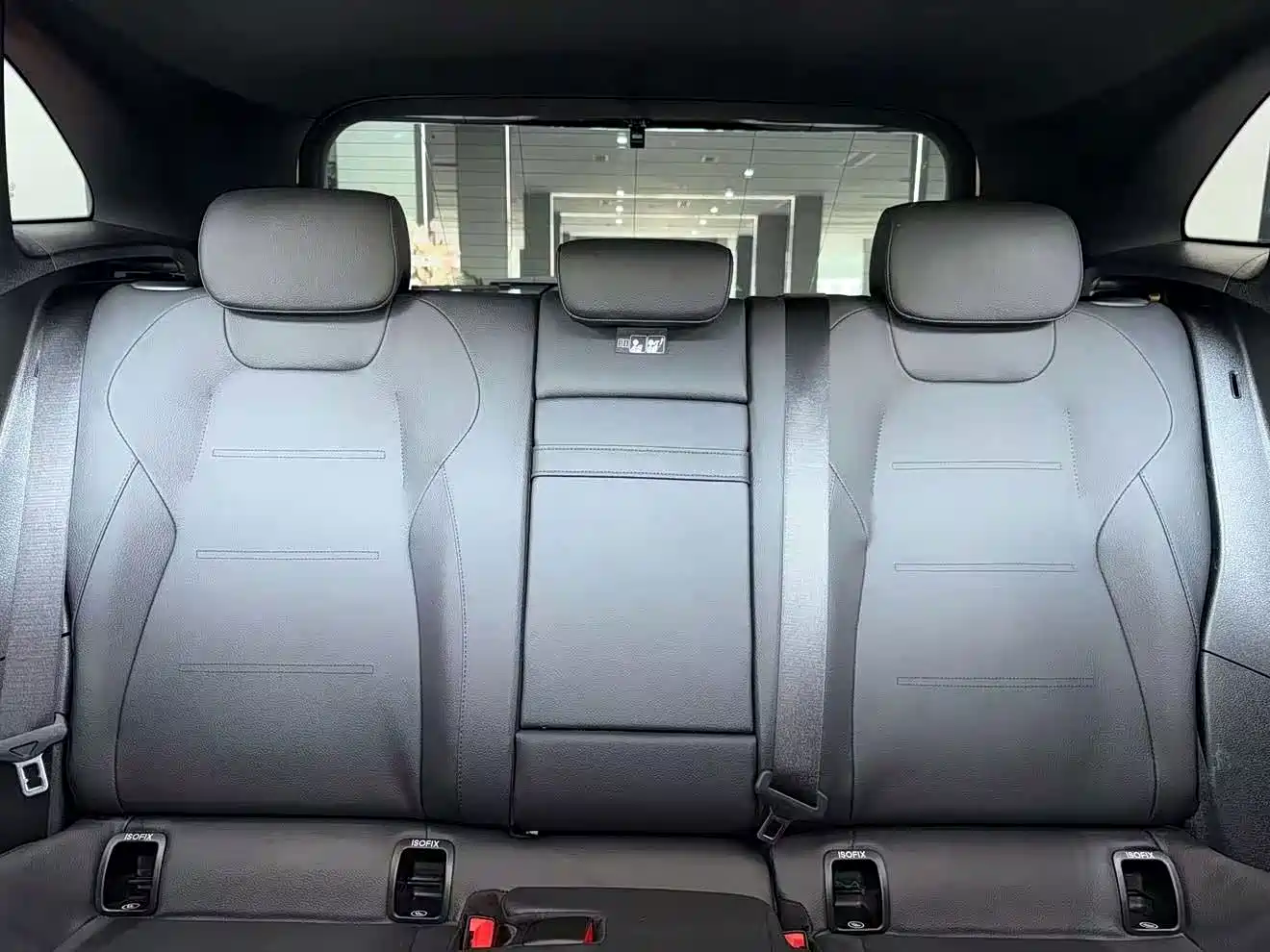 Mercedes-Benz GLA 2023