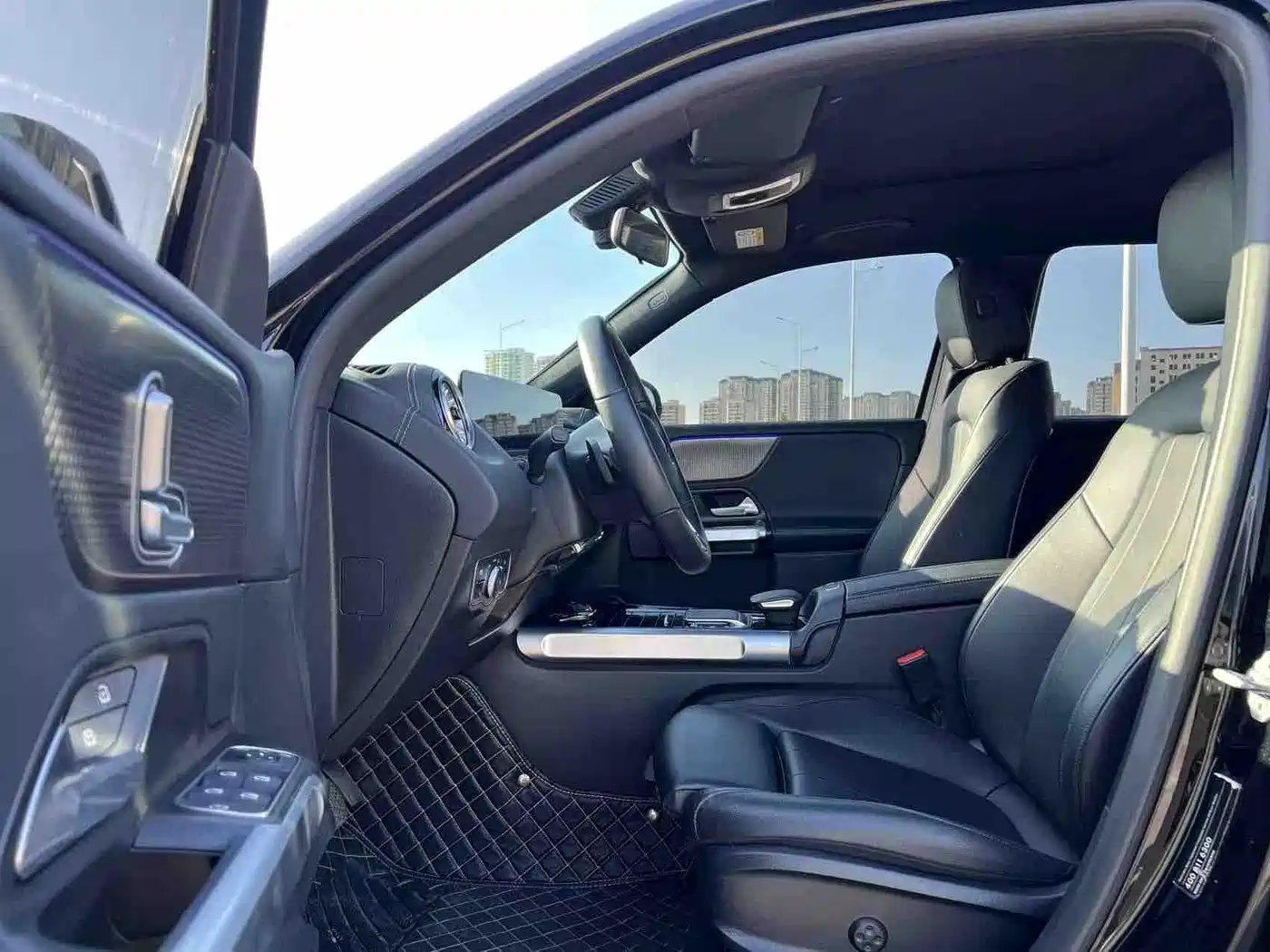 Mercedes-Benz GLB 2021