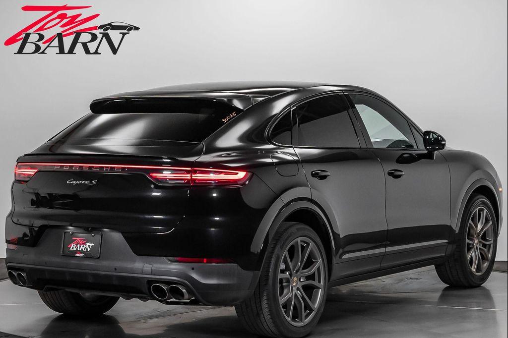 Porsche Cayenne 2022