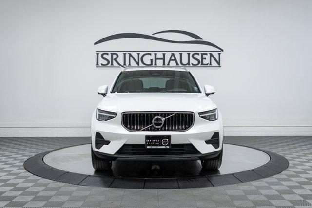 Volvo XC40 2025