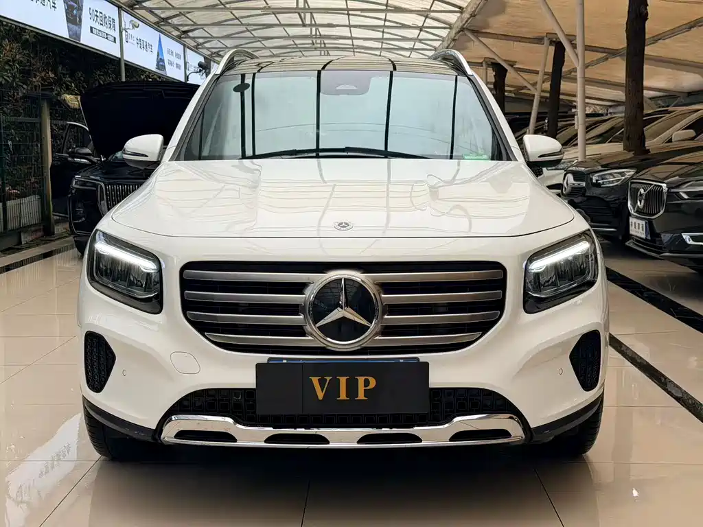Mercedes-Benz GLB 2024