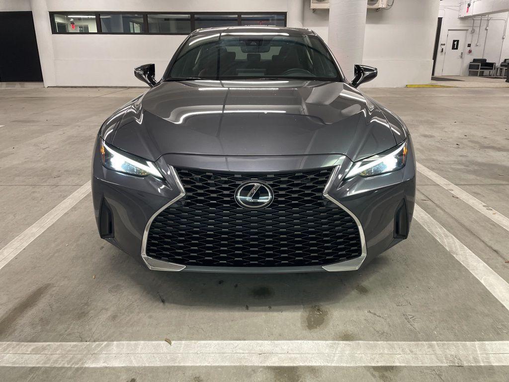Lexus IS 300 2024