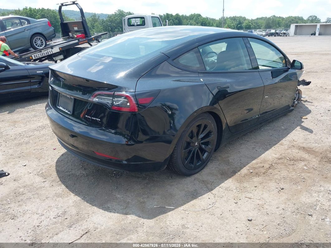 Tesla Model 3 2022