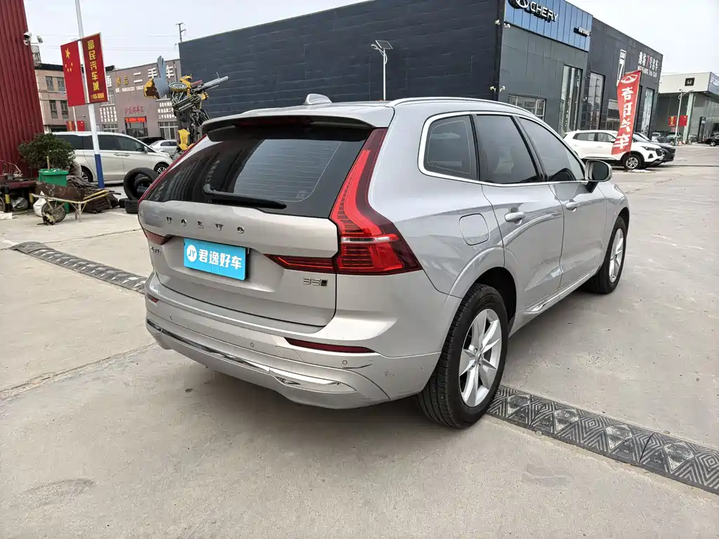 Volvo XC60 2021