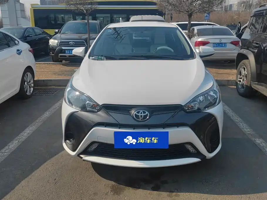 Toyota Yaris 2023