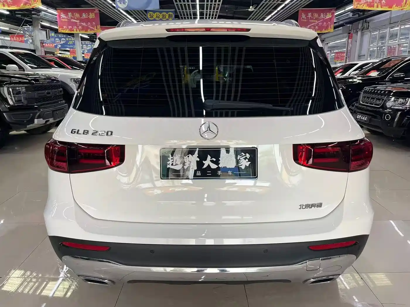 Mercedes-Benz GLB 2025