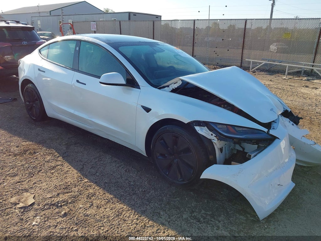 Tesla Model 3 2025