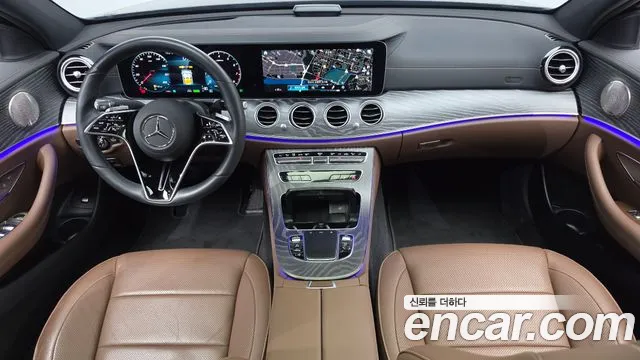 Mercedes-Benz E-Класс 2022