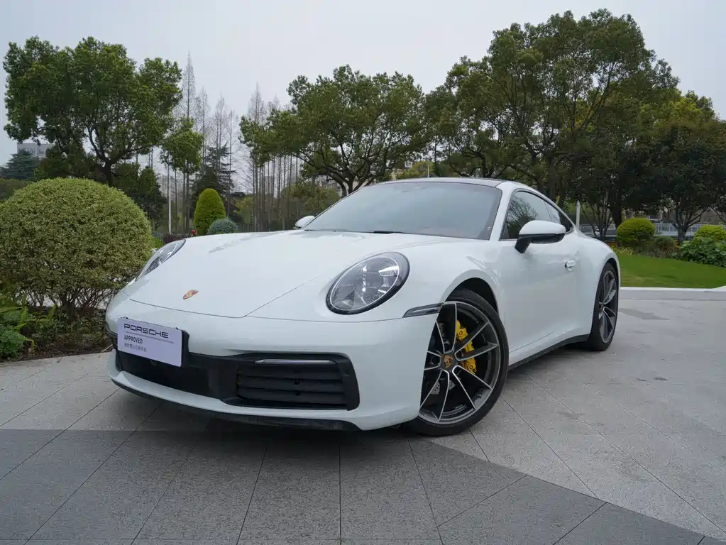 Porsche 911 2023