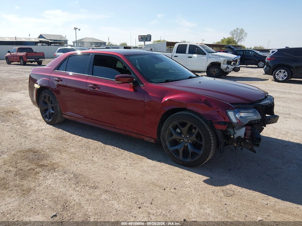 Chrysler 300 2023