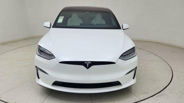 Tesla Model X 2022