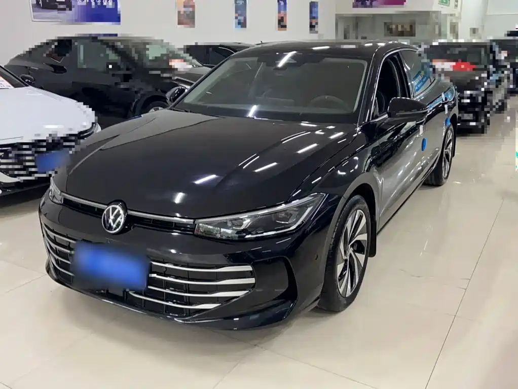 Volkswagen Passat 2025