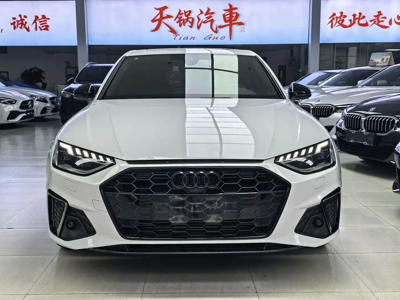 Audi A4 2023