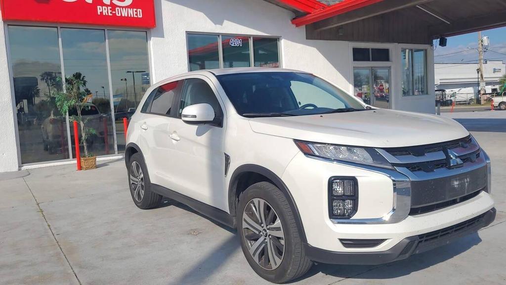 Mitsubishi Outlander Sport 2021