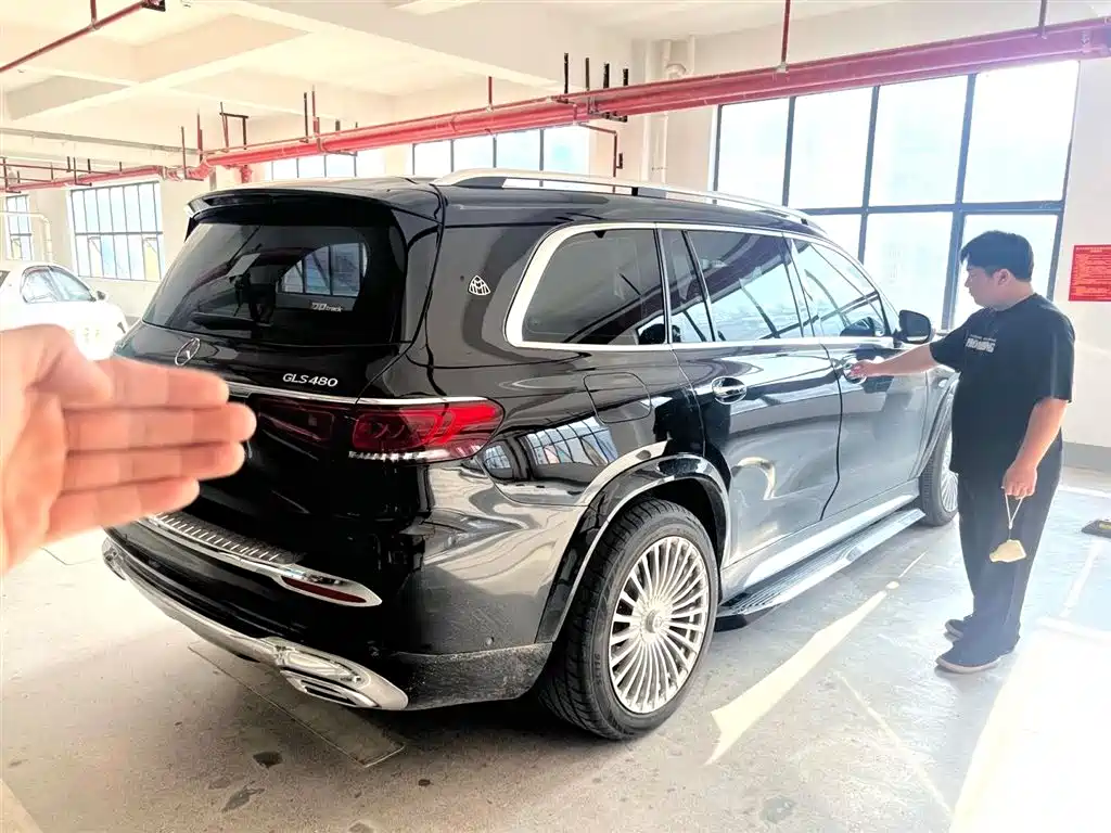 Mercedes-Benz GLS 2022