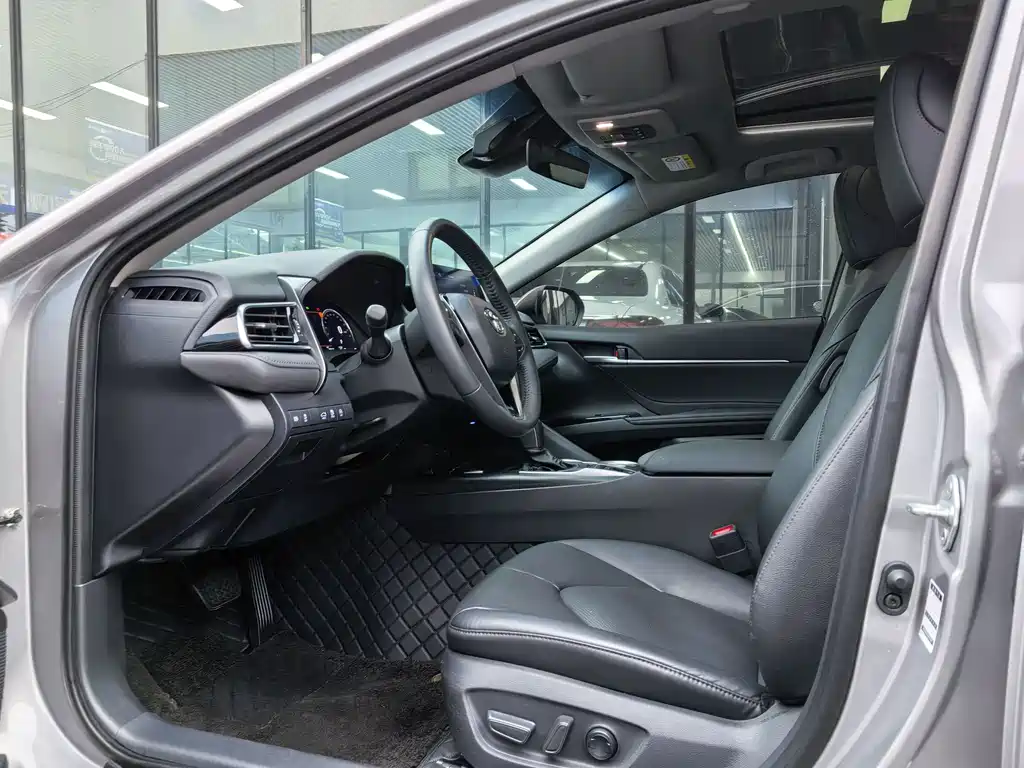 Toyota Camry 2024