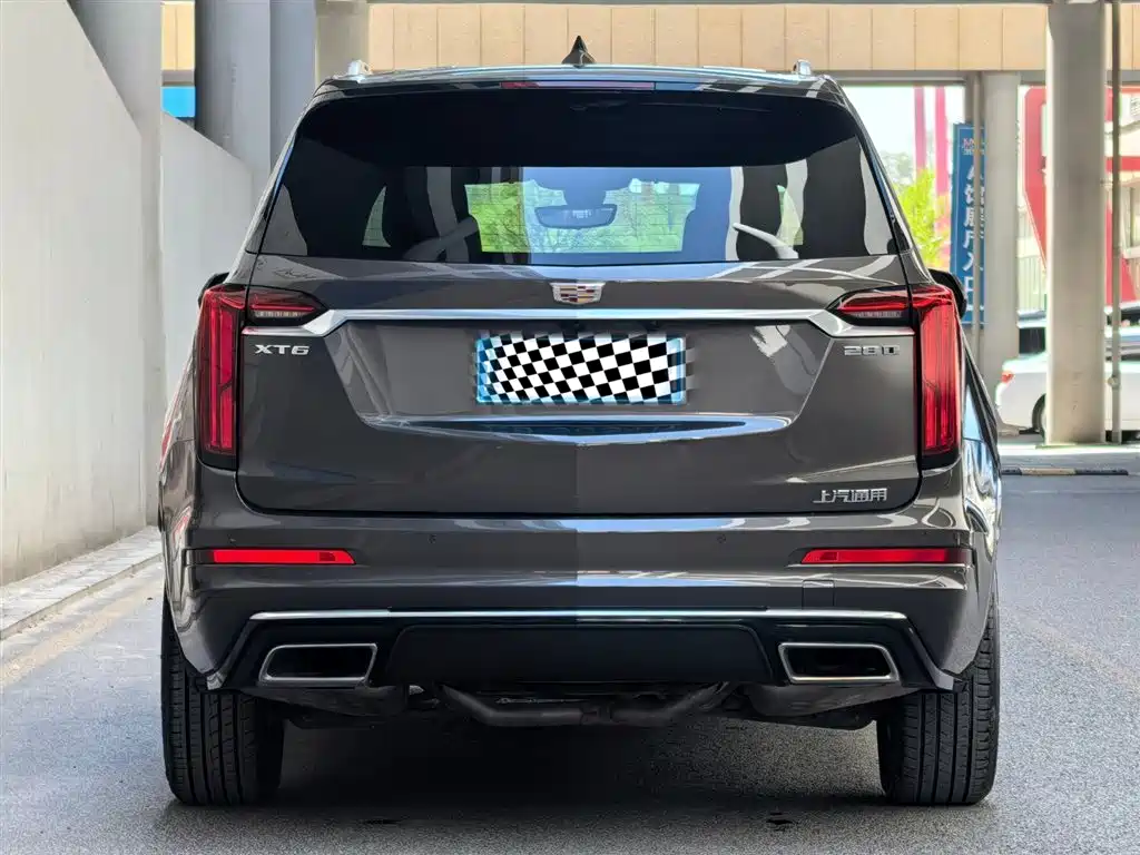 Cadillac XT6 2021