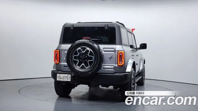 Ford Bronco 2022