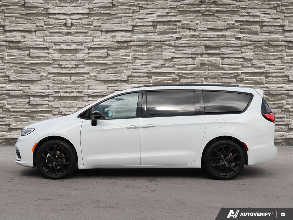 Chrysler Pacifica 2024