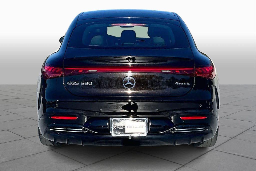 Mercedes-Benz EQS 2023