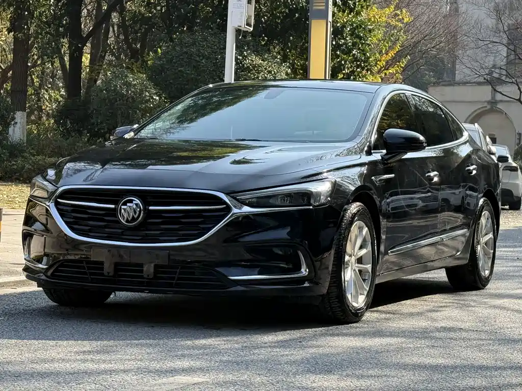 Buick LaCrosse 2022