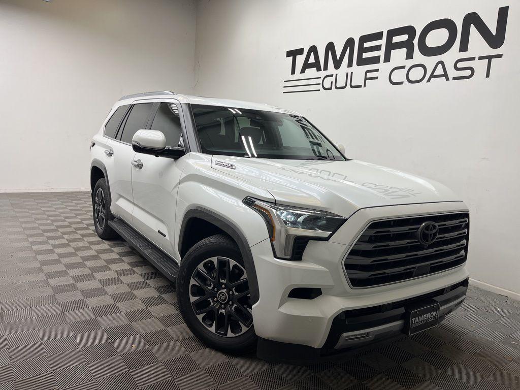 Toyota Sequoia 2024