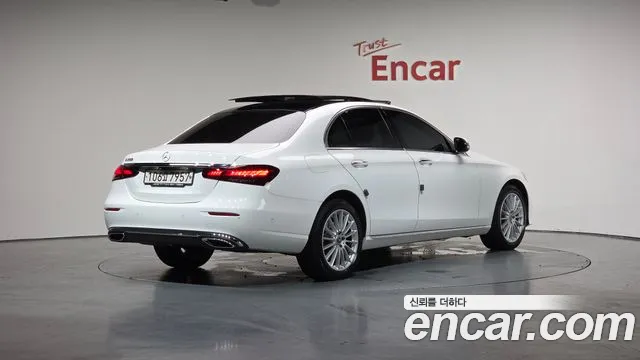 Mercedes-Benz E-Класс 2020