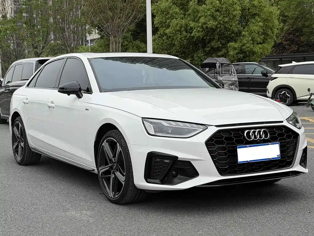 Audi A4 2024