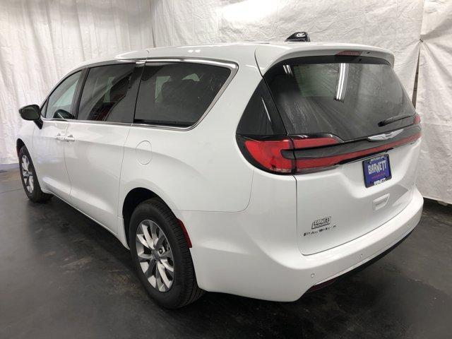Chrysler Pacifica 2024