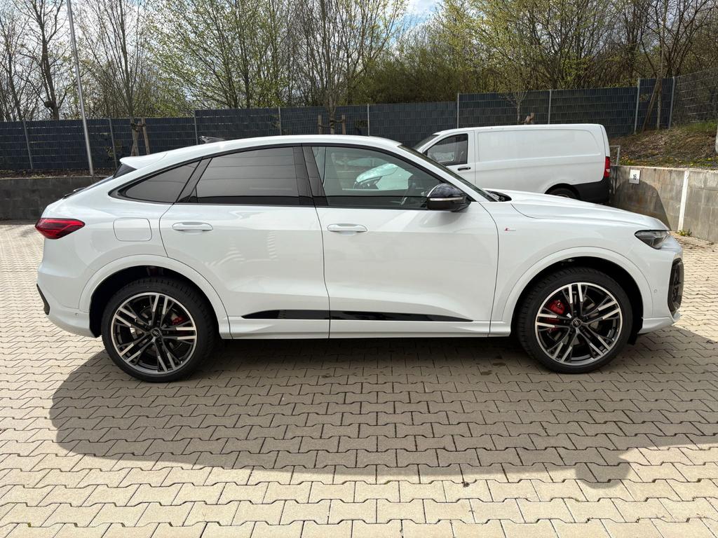 Audi Q5 2025