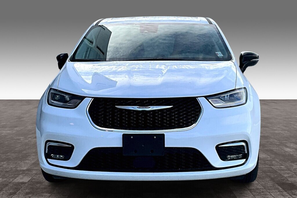 Chrysler Pacifica 2024