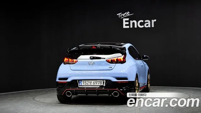 Hyundai Veloster 2022