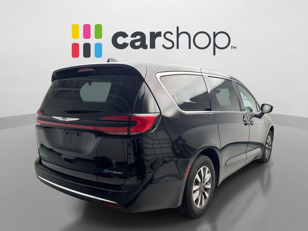 Chrysler Pacifica 2024