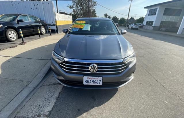 Volkswagen Jetta 2021