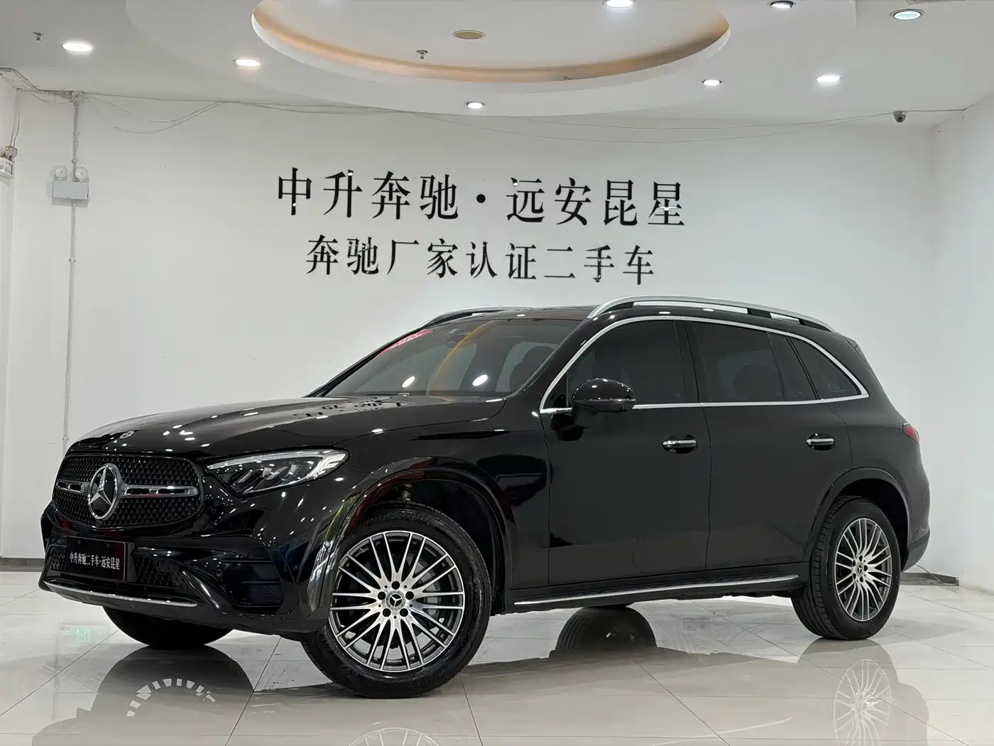 Mercedes-Benz GLC 2025
