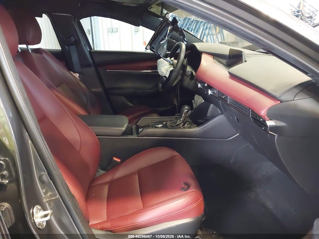 Mazda 3 2023