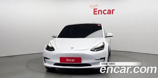 Tesla Model 3 2021