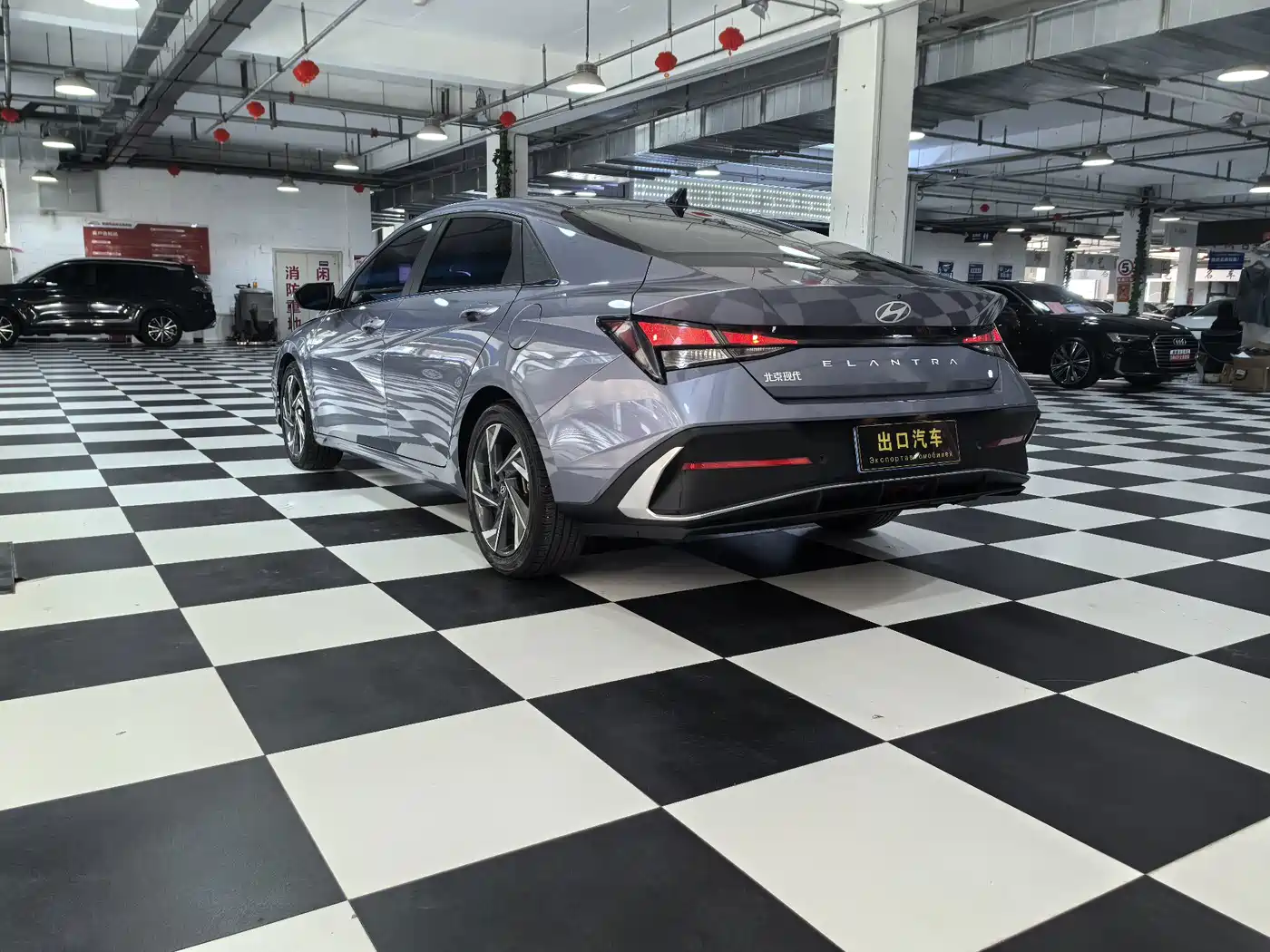 Hyundai Elantra 2023