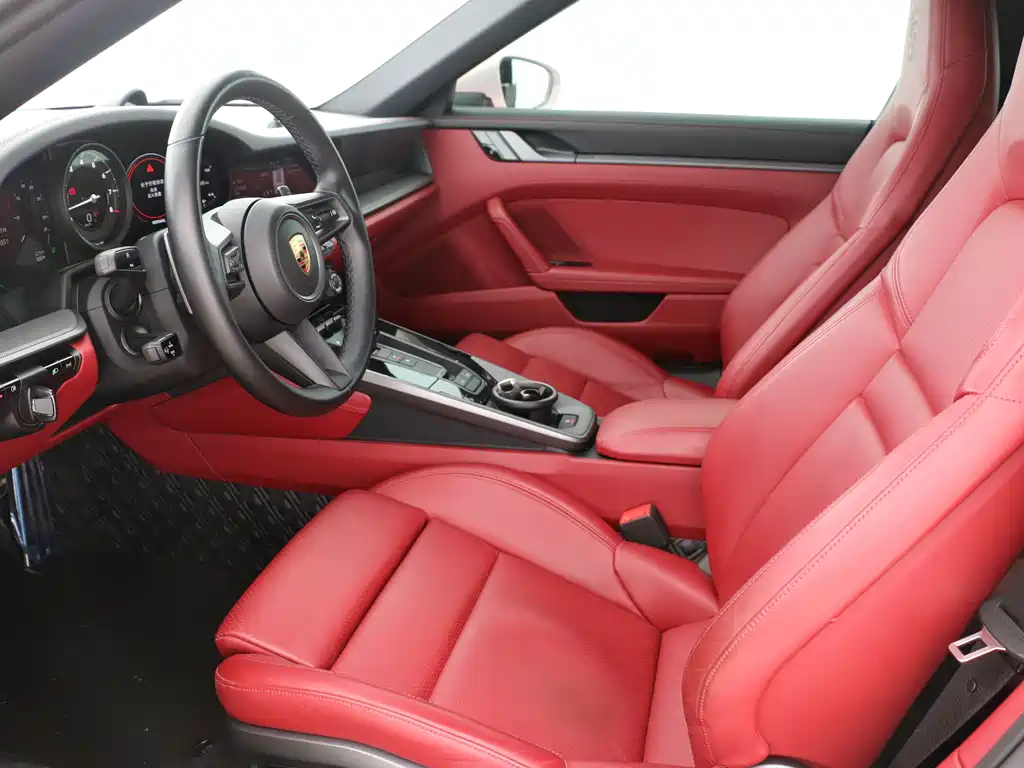 Porsche 911 2021