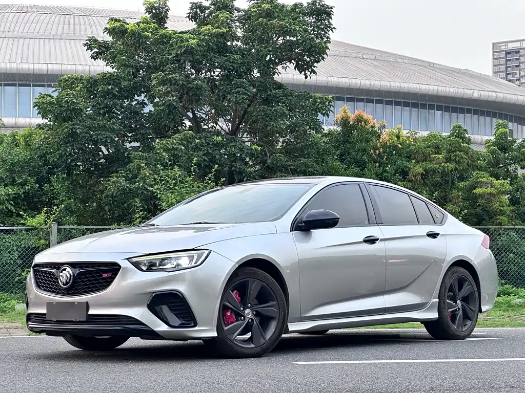 Buick Regal 2020