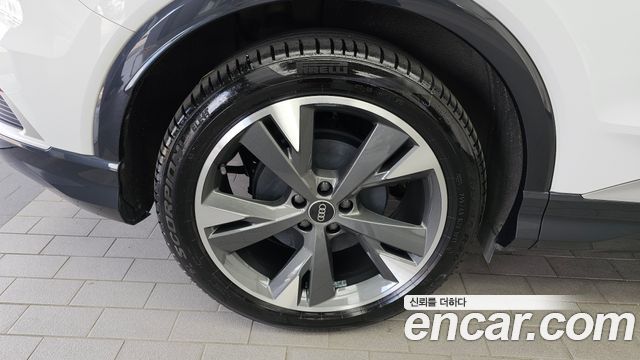 Audi Q4 e-tron 2022