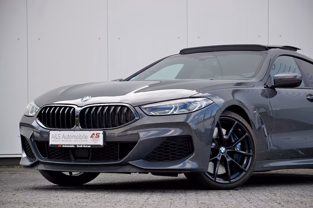 BMW M850 2021