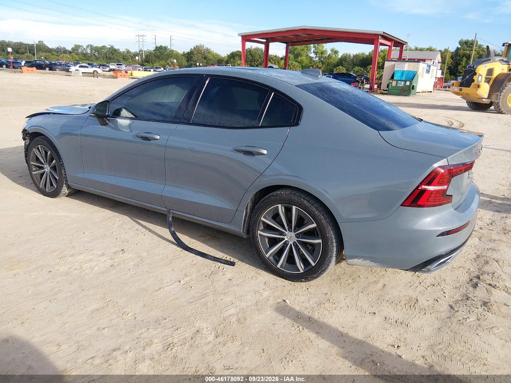 Volvo S60 2022