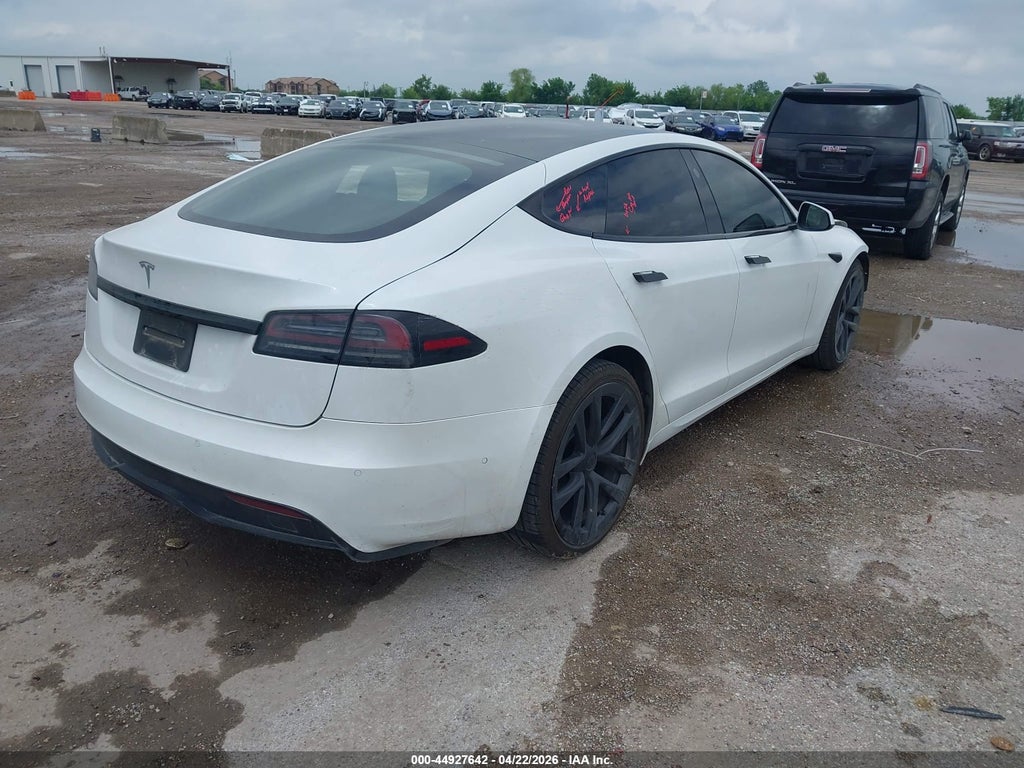 Tesla Model S 2022