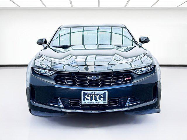 Chevrolet Camaro 2021