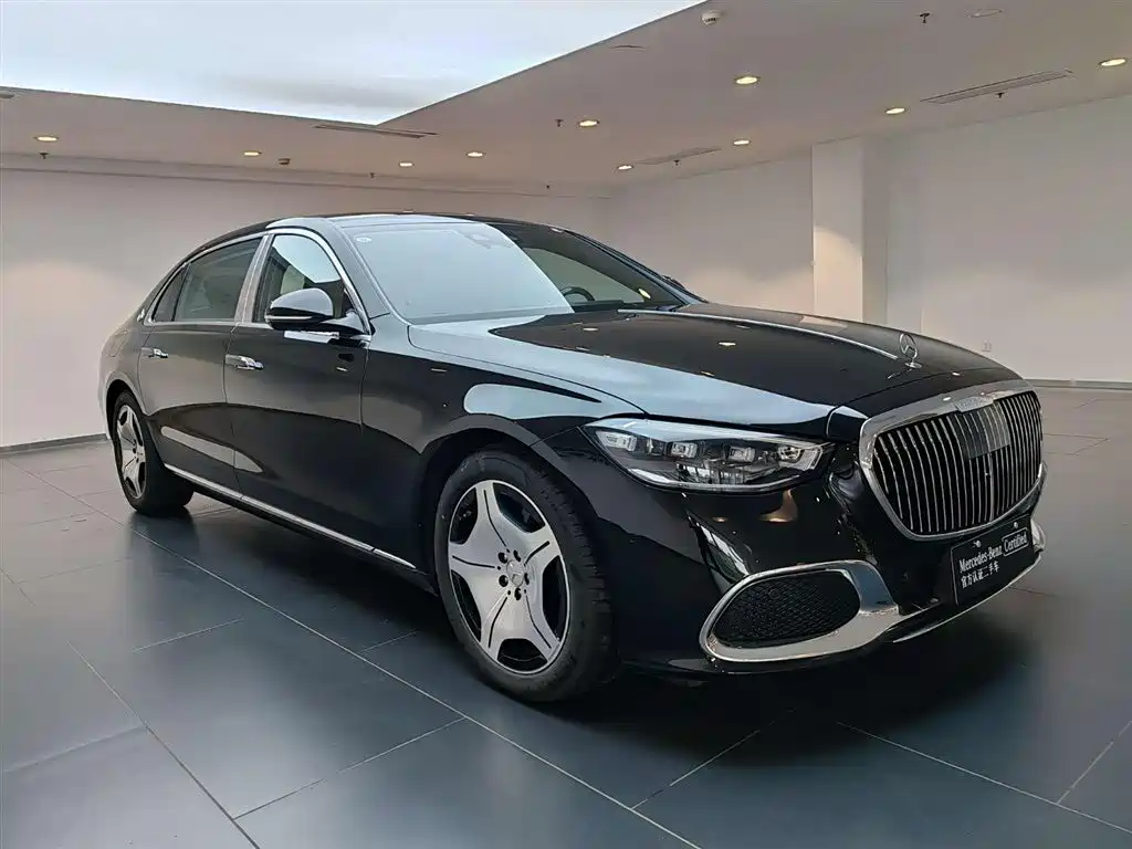 Mercedes-Benz Maybach S-Класс 2023