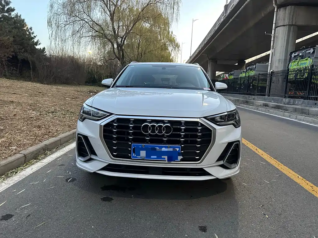 Audi Q3 2022