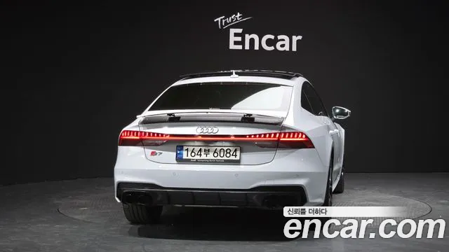 Audi S7 2021
