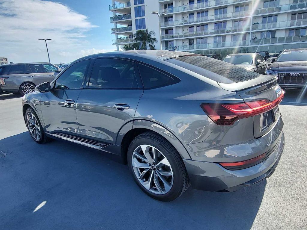 Audi e-tron 2021